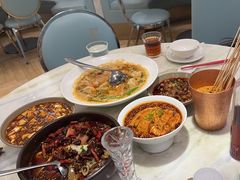 -孔雀云贵川·融合菜(长宁来福士店)