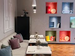 -潮一不贰·法式甜品·生日蛋糕·西式简餐(外滩店)