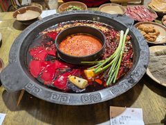 -黄潇洒老火锅(九眼桥宏济巷店)