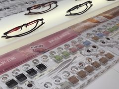-moody彩瞳(环宇城店)