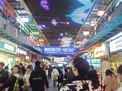 -万达广场(南昌红谷滩店)