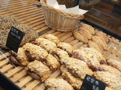 -Dough&Joe团憩(瑞虹天地月亮湾店)