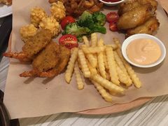 -必胜客(WOW贺州灵峰店)