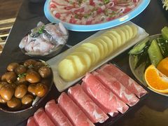 -滇釜火锅·能喝汤的火锅(车公庄店)