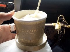 iphone_upload_pic-GODIVA(王府井apm店)