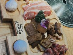 -Mark&Mars Restaurant