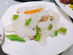 -老牌坊鲁菜名店(美莲广场店)