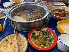 -马路边边麻辣烫联盟路店