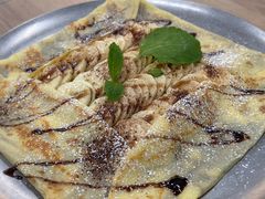 香蕉配巧克力酱可丽甜饼-GOTLOT COFFEE&KITCHEN角落厨房NOOK店