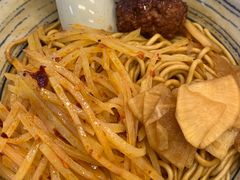 -梅溪·小伙子干挑面(安吉总店)