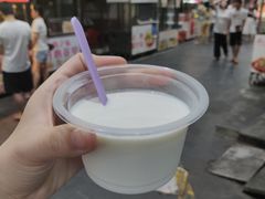 -泰龙城小吃街