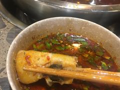 -肖肖酸萝卜鱼火锅(总店)