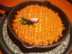西班牙风味培根口蘑土豆蛋饼-布拉格餐厅· 中欧捷克菜(全国首店)