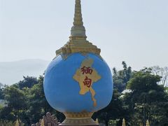 -一寨两国风景区