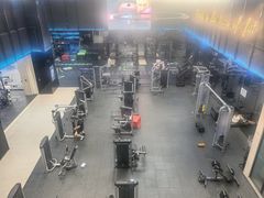 -滨力健身俱乐部