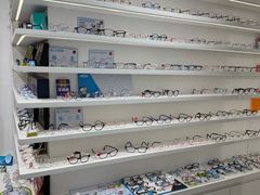 -美式眼镜·授权蔡司.依视路.尼康.豪雅.明月(南翔印象城店)