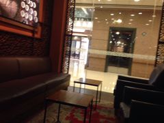 -星巴克臻选(上海中环广场2F店)