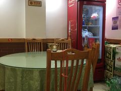 -东北四季饺子王(华山路店)