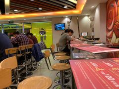 大堂-呷哺呷哺(世贸.工三店)