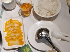 -菌海森林·非遗野生菌火锅(西山区滇池路摩根道店)