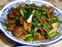 蒜苗炒猪肝-冬哥川菜馆(十梓街店)