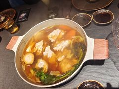 -蟹犇前•帝王蟹雪蟹(陆家嘴店)