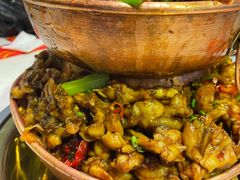 -老佛爷·铜炉炭火蛙锅(海州吾悦店)