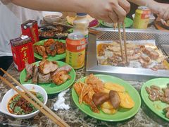 -新艺自助美食城(中山路店)