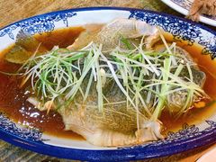 -壹阁胡羊焖饼(特色小吃街店)