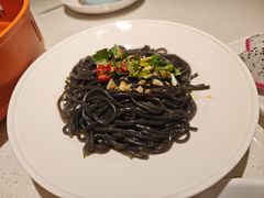 -小鱼小牛(世欧广场店)