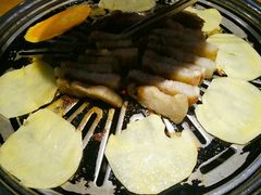 -老炉家木炭烤肉(长江国际店)