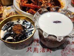 -三妹小龙虾·黄油蟹(华侨城总店)