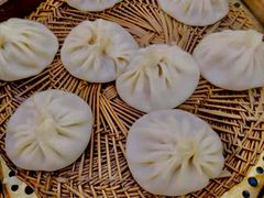 灌汤包-西安贾三灌汤包·回坊小吃·清真炒菜(北院门总店)