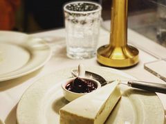 -La Petite Maison (LPM) Hong Kong