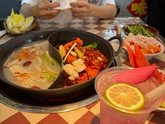 -赵美丽·重庆社区火锅·直营店(火车东站·中豪国际店)