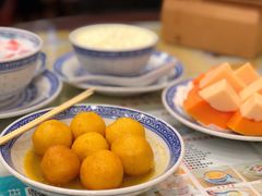 -广信牛奶甜品世家(台东店)