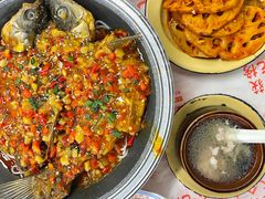 -堂瓦里·33年传统赣菜(第一街区店)