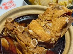 -万和春排骨砂锅米饭(新业广场店)