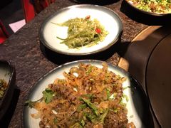 -湊湊火锅·茶憩(新中关购物中心店)