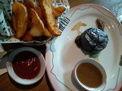 -THE CUT Rooftop顶楼牛排餐吧(环贸iapm店)