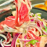 不是吧，南方小土豆在北京也能吃到正宗齐齐哈尔烤肉🍖！！