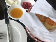 司康饼-瑞吉酒店·The Drawing Room闲逸廊·云端下午茶·夜奢Whiskey