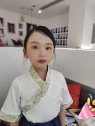 -芳妮豆丁儿童摄影（7城16年品牌）(积玉桥店)