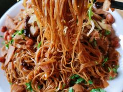 海南炒粉-龙泉人椰子鸡.糟粕醋.海南菜(三亚旗舰店)