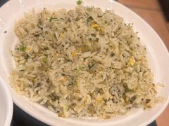 酸菜蛋炒饭-湘肠香火锅店(团结湖店)
