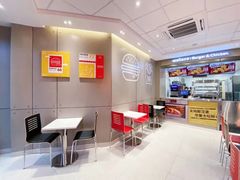 大堂-华莱士·全鸡汉堡(五号路店)