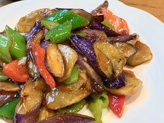 -伴鱼烤货东北菜(雅仕铭苑店)