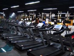 -宝德龙游泳健身