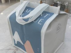 -山与蓝·轻糖鲜果蛋糕(勒泰店)
