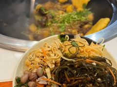 -70後铁锅炖(坡博总店)